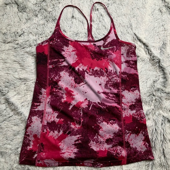 EUC NIKE Dry Fit Racerback Top in Splatter Print Pink and Burgundy Size XS